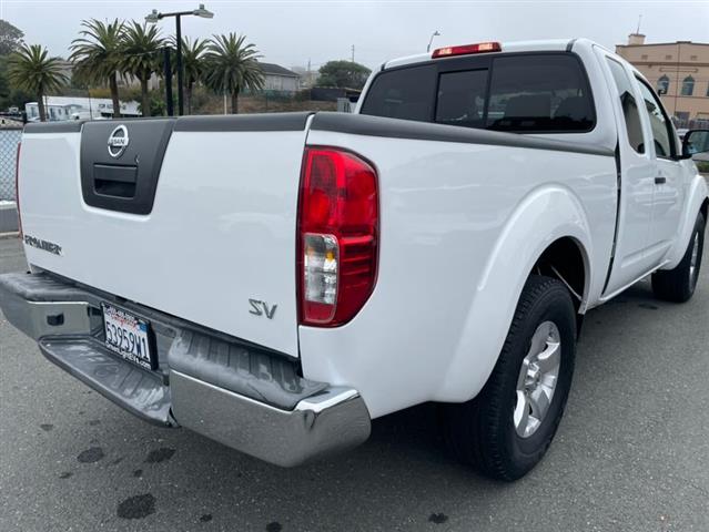 $13900 : Used 2012 Frontier SV King Ca image 5