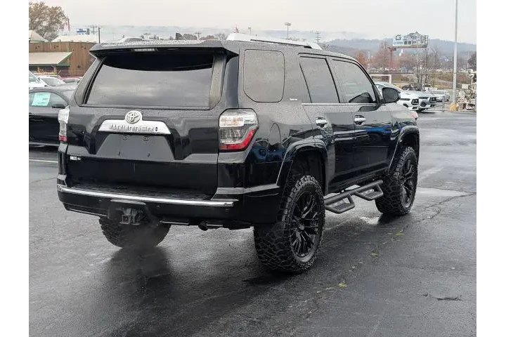 $22243 : GMC Yukon 2017 4x4 Denali 4d image 6