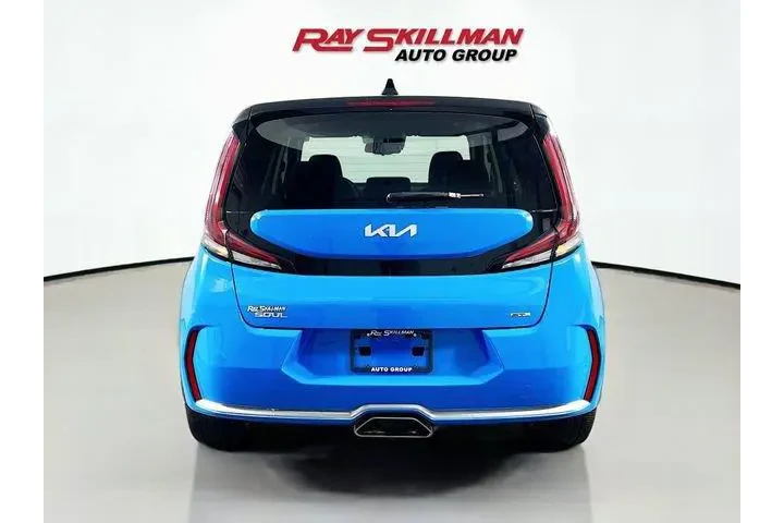 $23988 : Kia Soul 2024 GT-Line 4dr Cr image 3