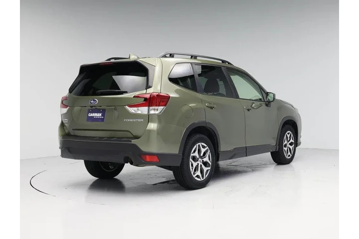 $27998 : Subaru Forester 2022 AWD Pre image 8