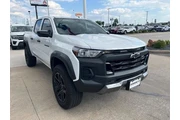 $37573 : Chevrolet Colorado 2024 4x4 thumbnail