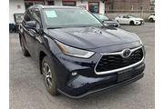 $28490 : Toyota Highlander 2021 AWD X thumbnail