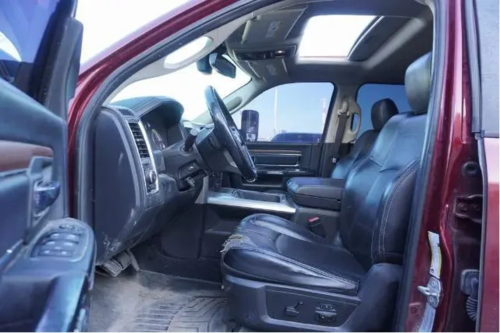 $39888 : Ram 2500 2017 4x4 Laramie 4d image 7