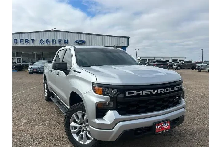 $33103 : Chevrolet Silverado 1500 202 image 1