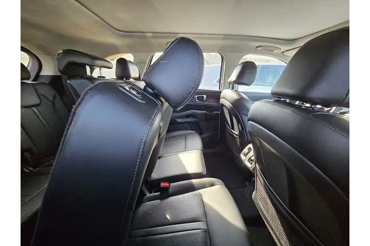 $19591 : Kia Sorento 2021 S 4dr SUV image 9