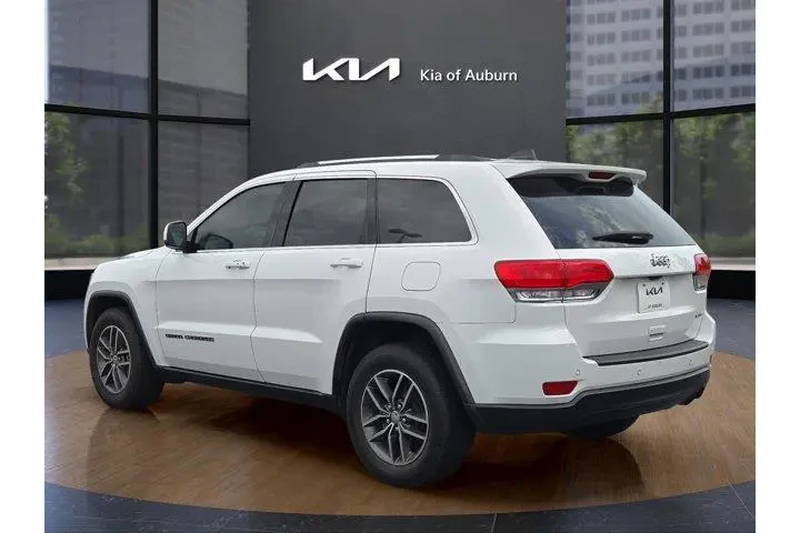 Jeep Grand Cherokee 2018 4x2 image 8