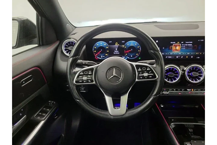 $27998 : Mercedes-Benz GLA 2022 AWD G image 9