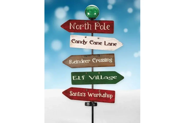 $26 : Large Metal Stakes image 1