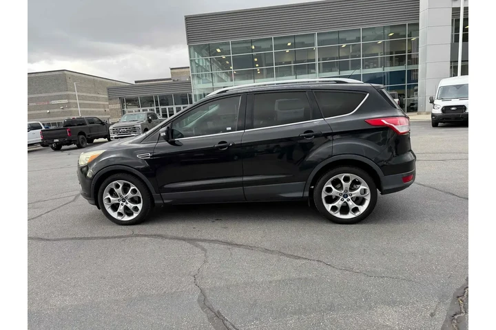 $10994 : Ford Escape 2015 Titanium 4d image 2