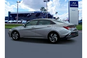 $24003 : Hyundai ELANTRA 2025 SEL Con thumbnail