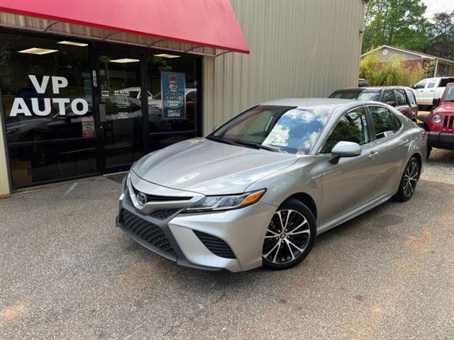 $14999 : 2019 Camry LE image 4