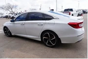 $20488 : Honda Accord 2021 Sport Spec thumbnail