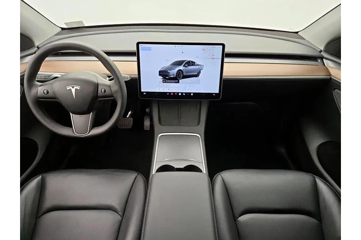 $37998 : Tesla Model Y 2024 AWD Long image 9
