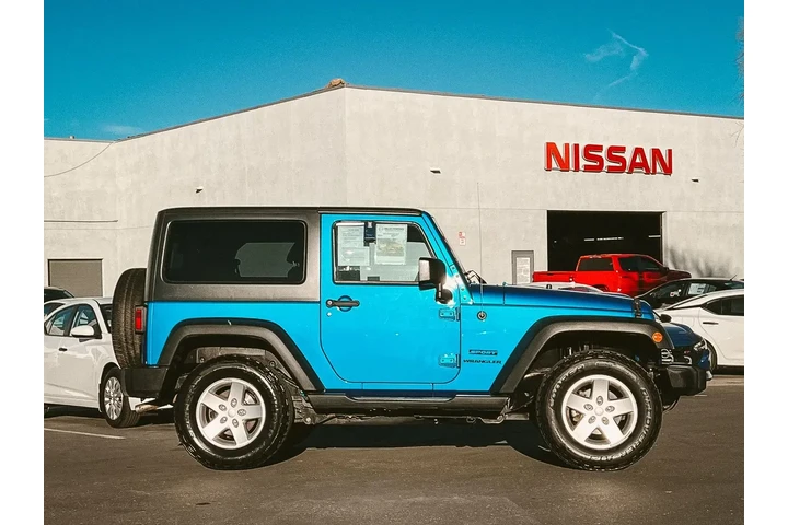 $14777 : Jeep Wrangler 2015 4x4 Sport image 7