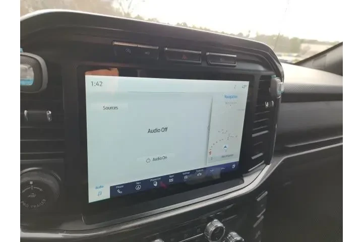 $38932 : Ford F-150 2021 4x4 XLT 4dr image 6