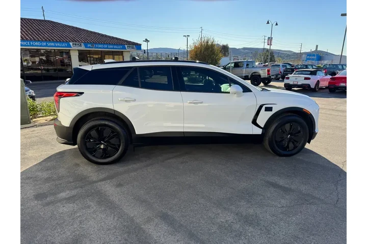 $36990 : Chevrolet Blazer EV 2025 LT image 2