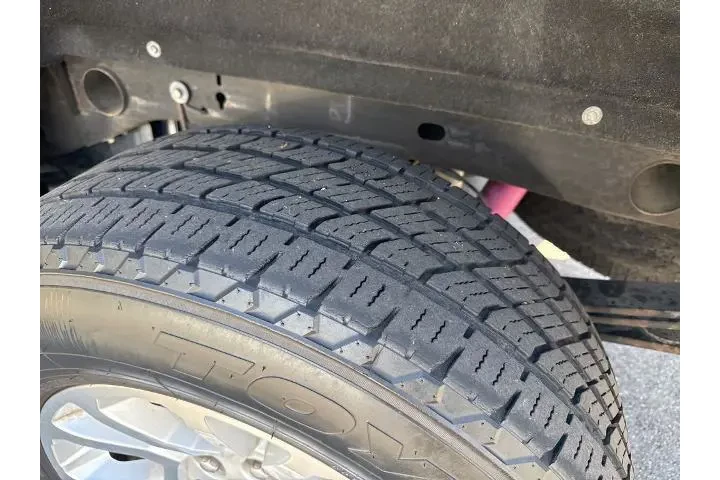 $23903 : GMC Sierra 1500 2017 4x4 SLE image 5