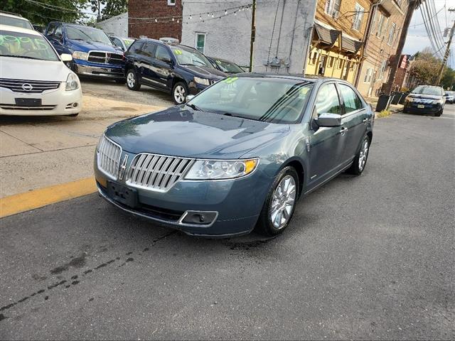 2012 MKZ Hybrid Sedan image 1