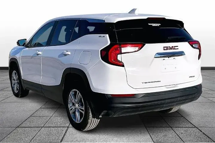 $21746 : GMC Terrain 2024 AWD SLE 4dr image 10