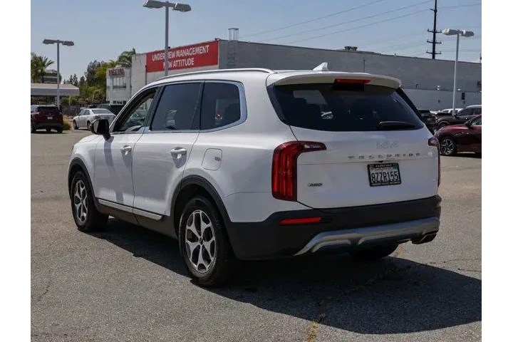 $30471 : Kia Telluride 2022 AWD EX 4d image 6