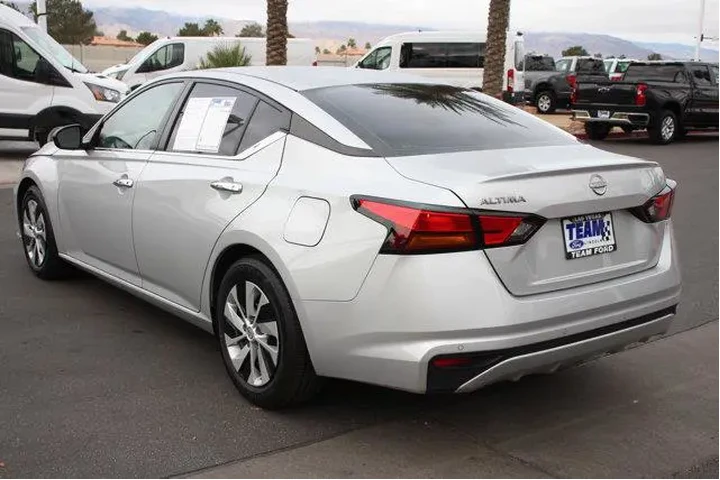 $16510 : Nissan Altima 2024 2.5 S 4dr image 5