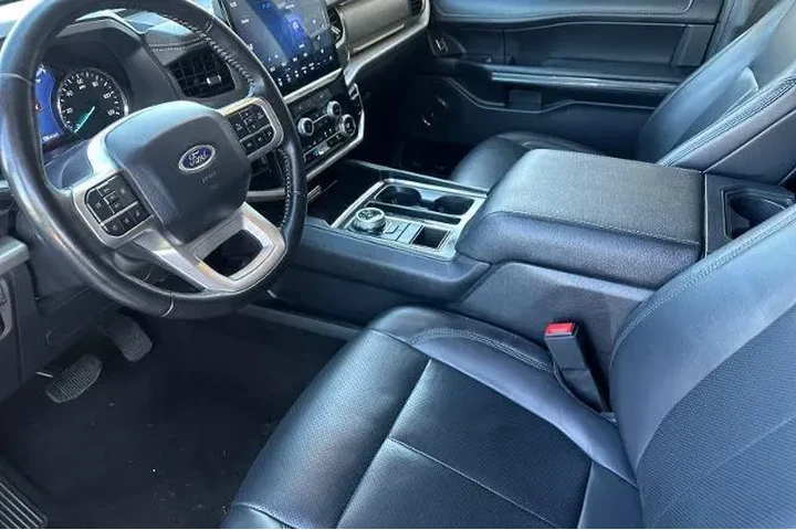 $39995 : Ford Expedition MAX 2024 4x2 image 10