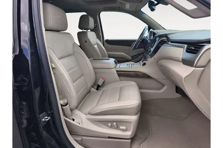 $36000 : GMC Yukon 2018 4x4 Denali 4d image 3