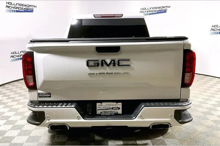 $28037 : GMC Sierra 1500 2019 4x2 SLE image 4