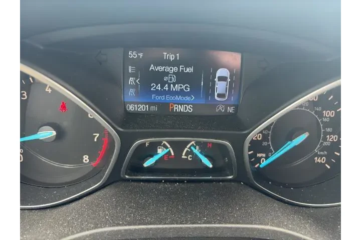 $14726 : Ford Escape 2017 Titanium 4d image 8