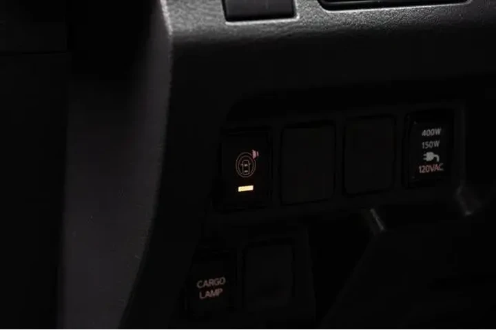 $25571 : Nissan Frontier 2022 4x2 SV image 4