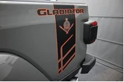 $33991 : Jeep Gladiator 2021 4x4 Moja thumbnail