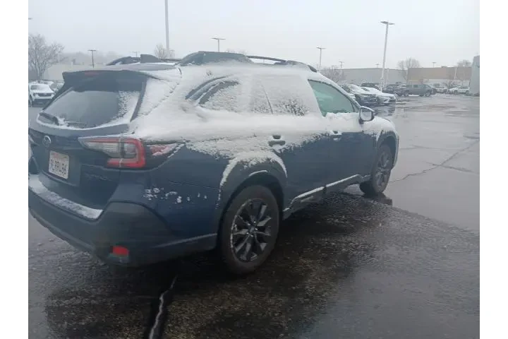 $30000 : Subaru Outback 2024 AWD Onyx image 8