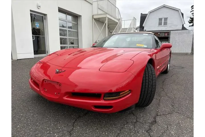 $23943 : Chevrolet Corvette 2004 2dr image 2