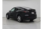 $31998 : Tesla Model Y 2022 AWD Long thumbnail
