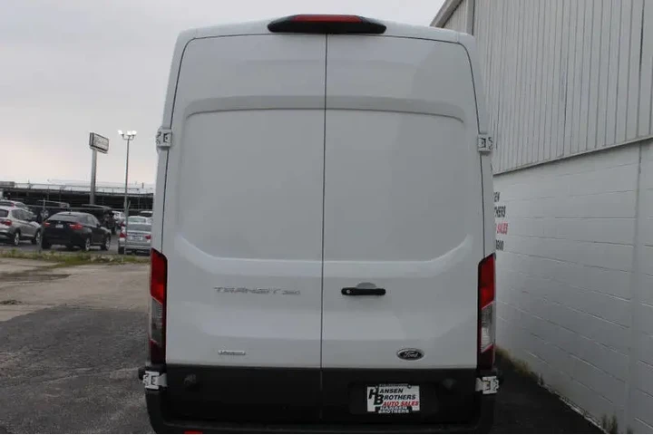 $24990 : 2018 Transit 350 image 5