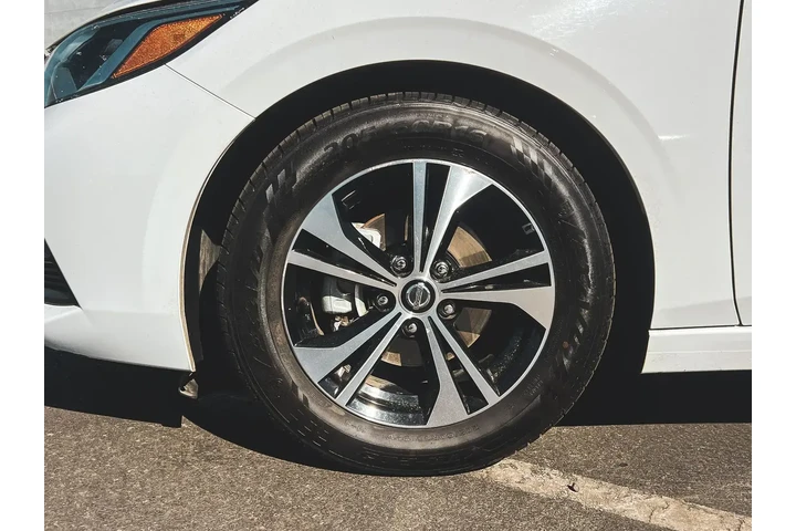 $17961 : Nissan Sentra 2023 SV 4dr Se image 9