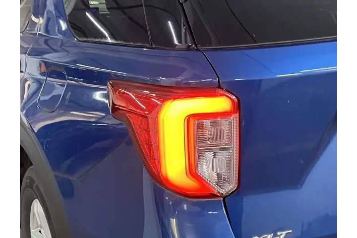 $32898 : Ford Explorer 2023 AWD XLT 4 image 10