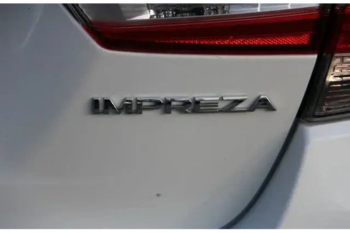 $20990 : Subaru Impreza 2023 AWD Prem image 9