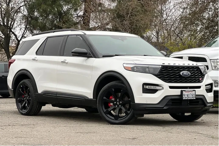 $39500 : Ford Explorer 2024 AWD ST 4d image 2