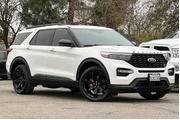 $39500 : Ford Explorer 2024 AWD ST 4d thumbnail