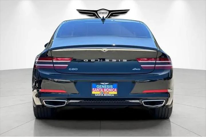 $33668 : Genesis G80 2023 2.5T 4dr Se image 6