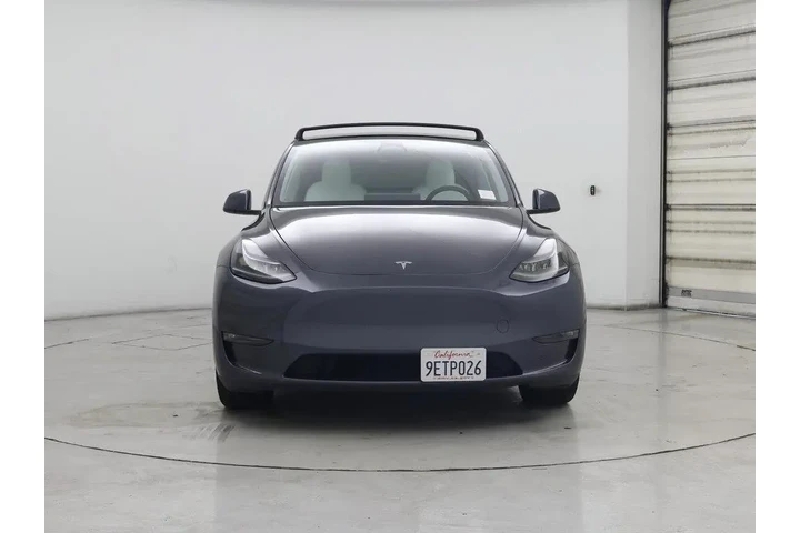 $35998 : Tesla Model Y 2023 AWD Long image 5