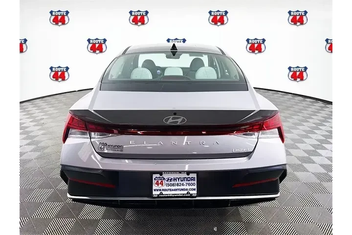 $18720 : Hyundai ELANTRA 2025 Limited image 9