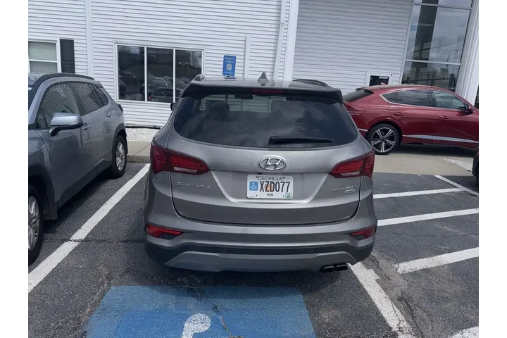 $13651 : Hyundai SANTA FE Sport 2017 image 9