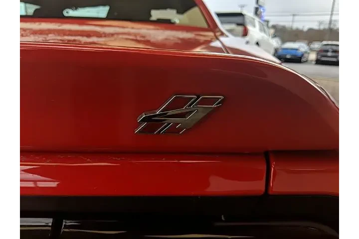 $26955 : Dodge Challenger 2022 AWD GT image 7