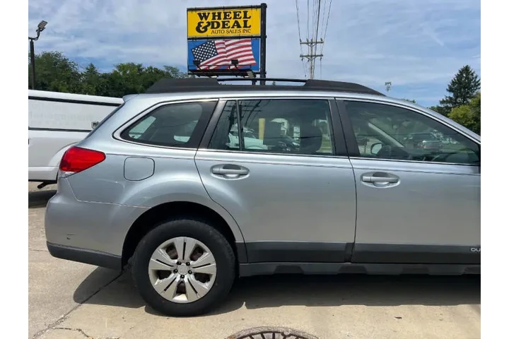 $5295 : 2013 Outback 2.5i image 5
