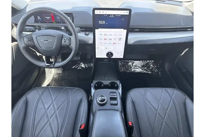 $28000 : Ford Mustang Mach-E 2023 Sel image 8