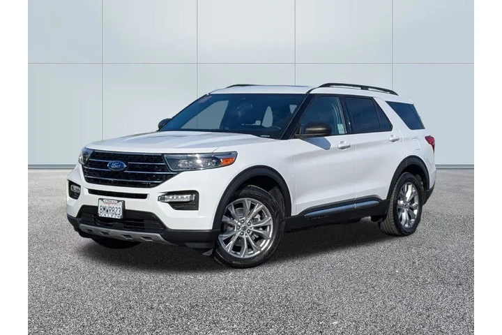 $23985 : Ford Explorer 2020 AWD XLT 4 image 1