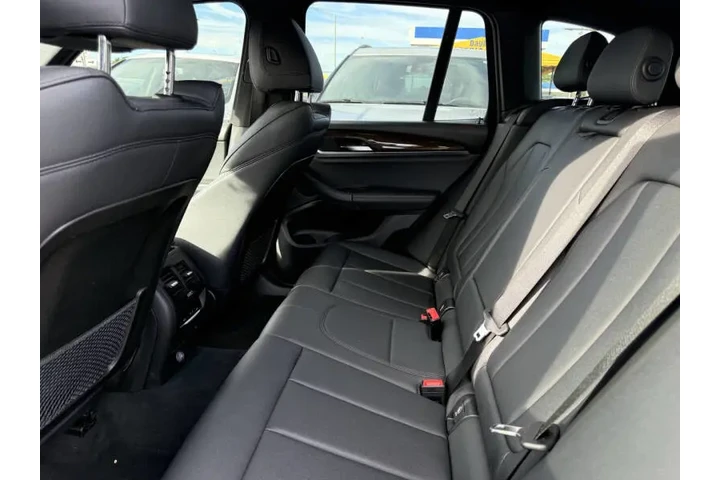 $12400 : 2019 BMW X3 sDrive30i image 9