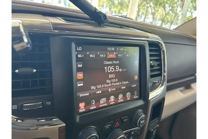 $32360 : Ram 2500 2017 4x4 Laramie 4d image 7